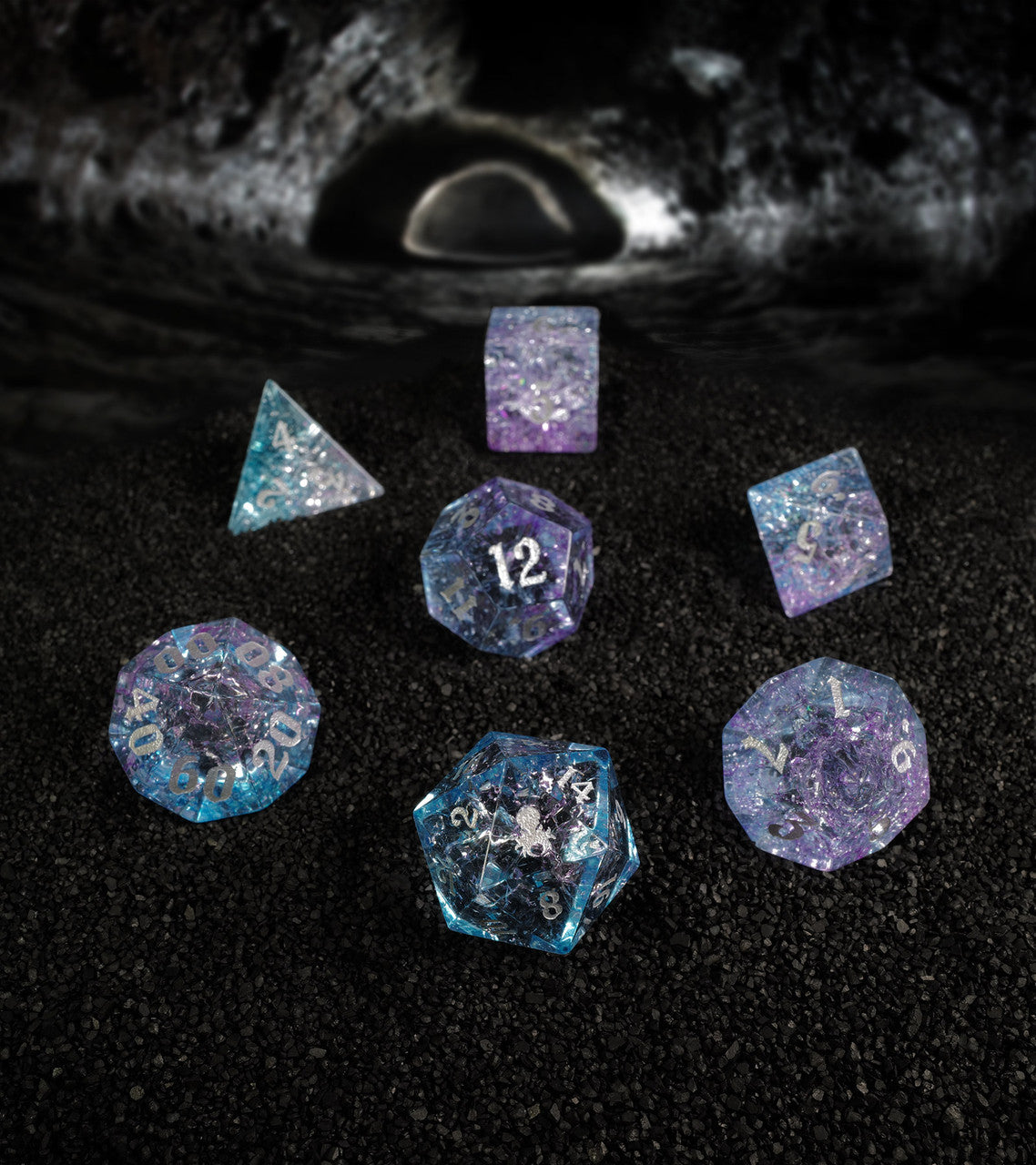Fragments of Neat Comet Cracked Glass 7PC Glass Dice Set